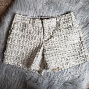 Banana Republic White and Silver Shorts Size 0